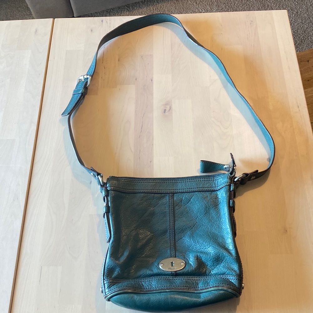 Teal Leather Fossil Purse- Crossbody